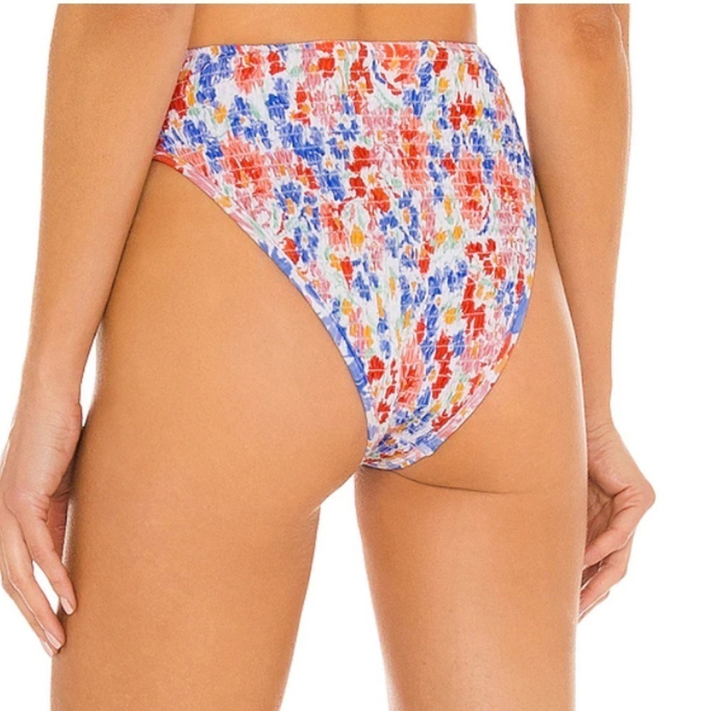 NWT 2-Piece L*Space Izzy Top & Barlette Bottom in Flower Forever - Picture 8 of 15